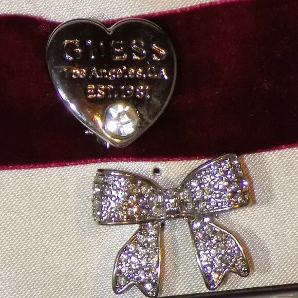 Lot 2 New Guess Interchangeable Brooch Choker & Crystal Flower Necklace Bundle - Picture 5 of 15